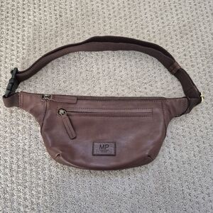 Marta Ponti Unisex Leather Belt Bag NWOT
